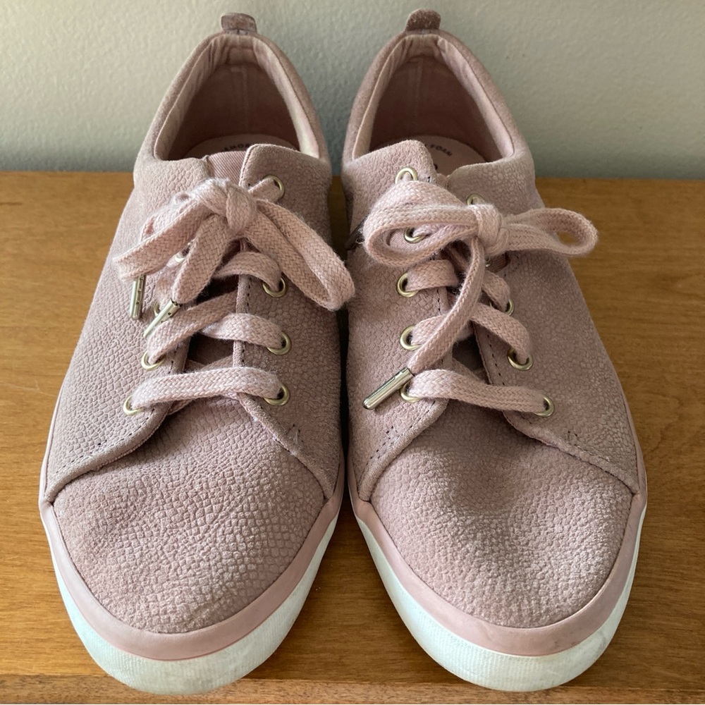 Sperry Women's Blush Pink Suede Sneakers Size 8.5